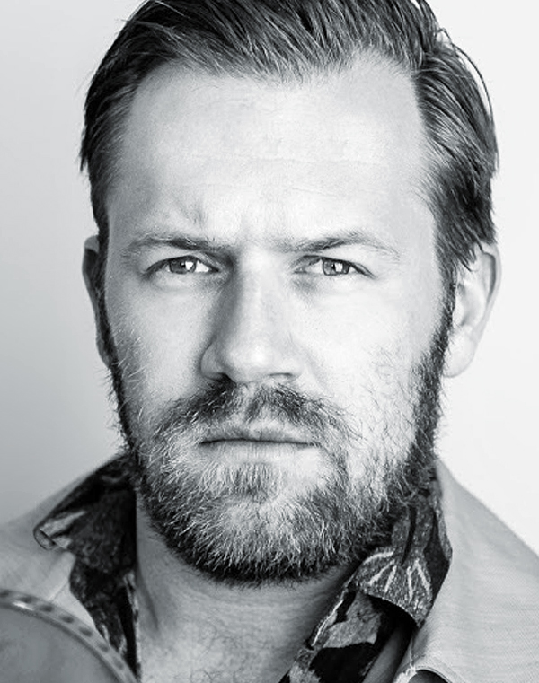 Nico Holonics
